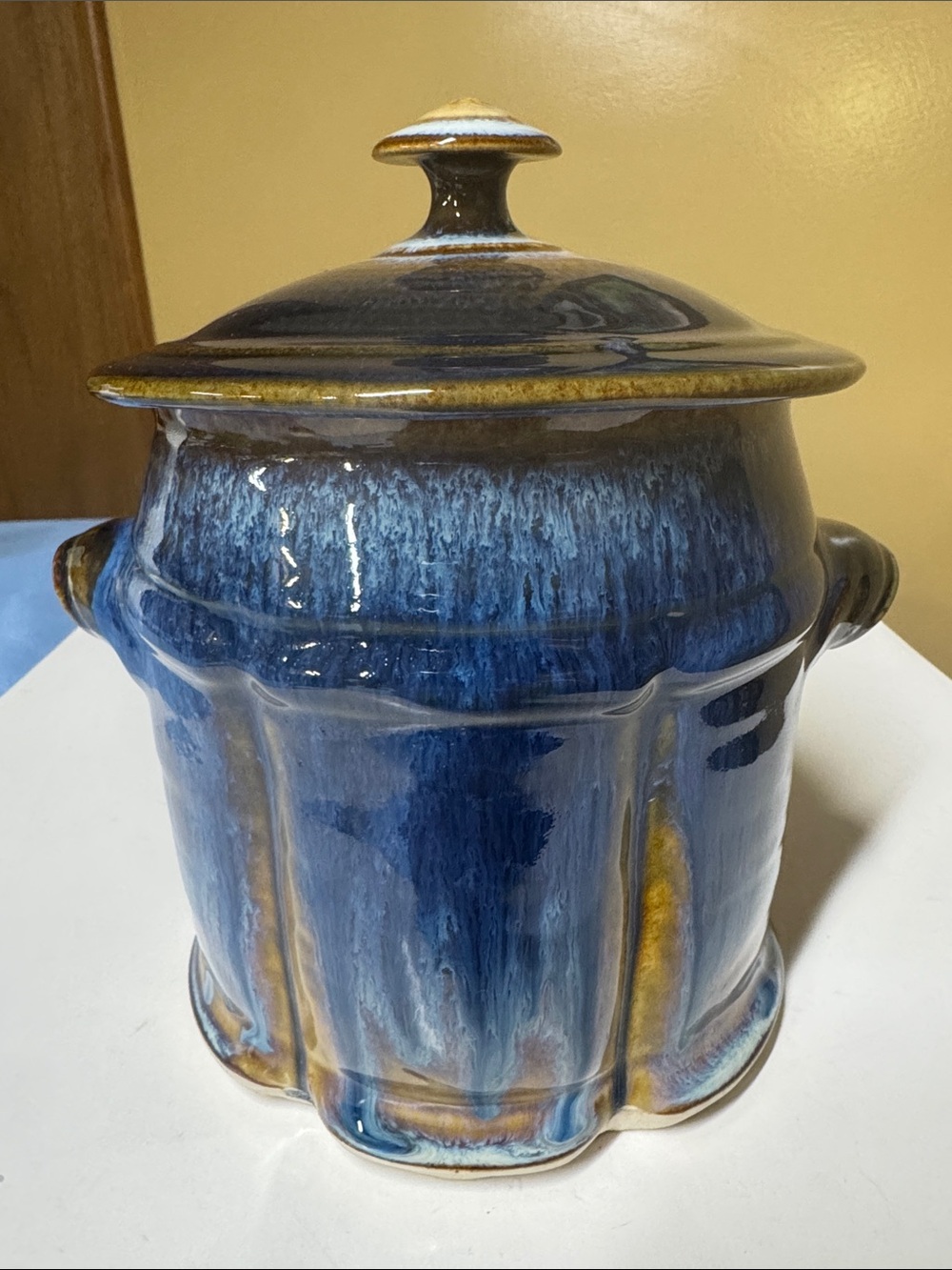 BILL CAMPBELL Pottery 8.5”x6” Lidded Canister Signed Blue - Picture 3 of 10
